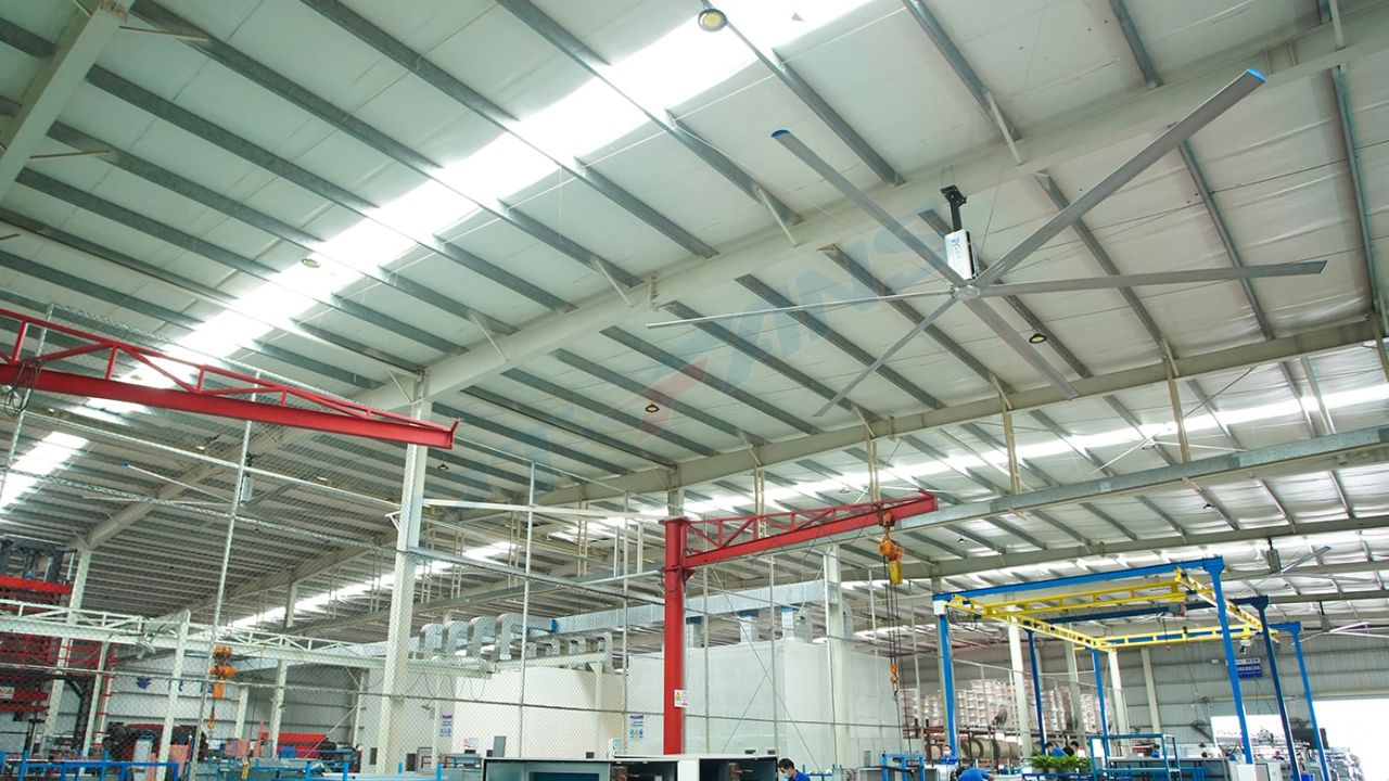 Big-ceiling-fans-for-cattle-horse-barns-003